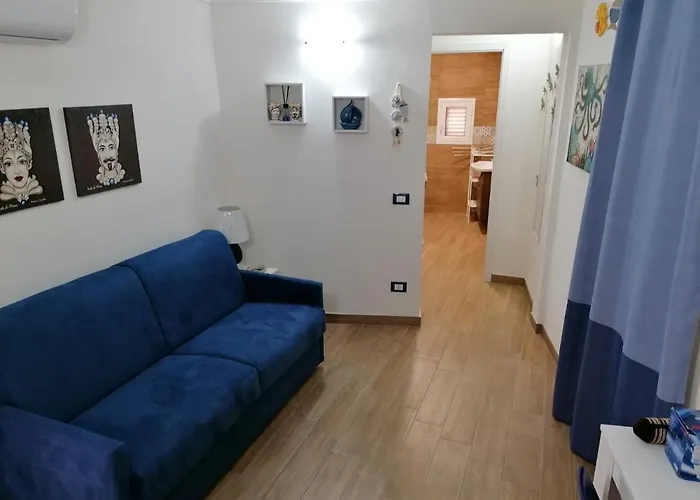 Domus Caricatore Apartman *