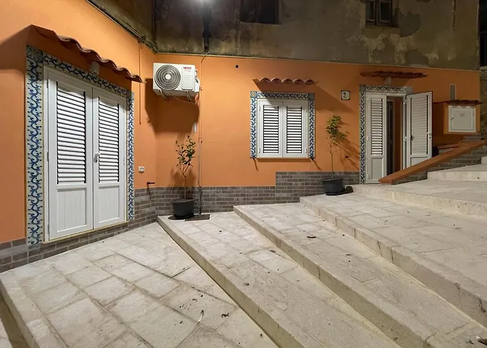 Domus Caricatore Apartman *